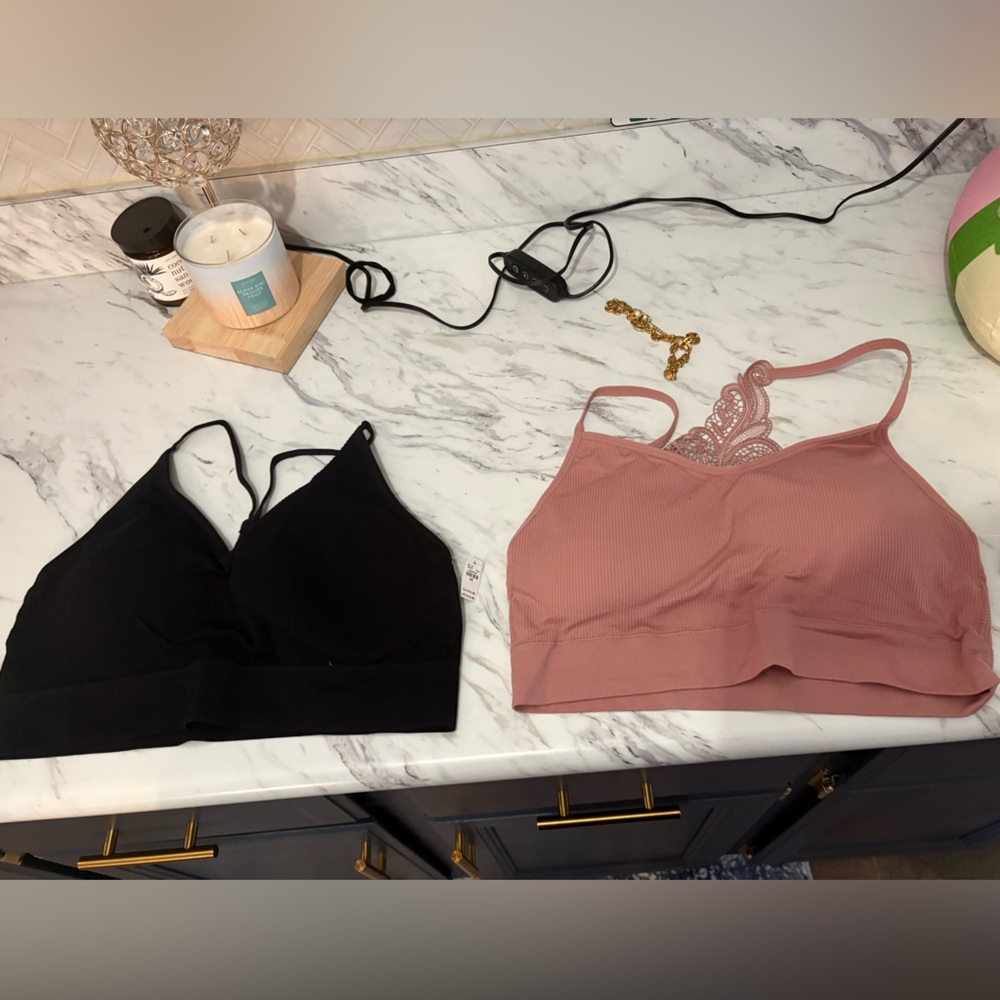 2 Maurices NWT 2X Bralettesd Black and Pink Intimates